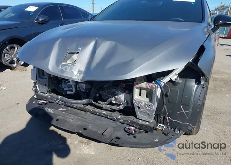 2025 Kia K5 Gt-Line from USA, damaged, VIN KNAG64J79S5358328